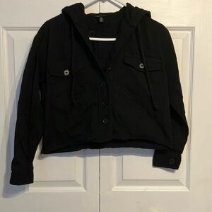 Versona Cropped, Hooded Black Utility Type Jacket